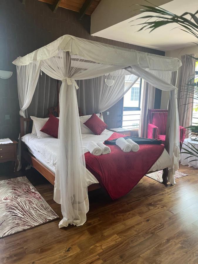 Florances Rest House Найроби Екстериор снимка
